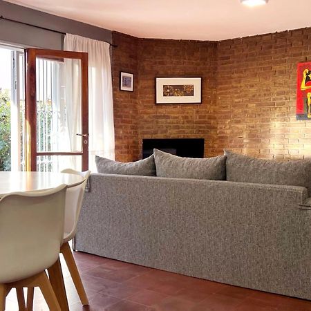 Duplex Mendoza Con Chochera Techada 外观 照片
